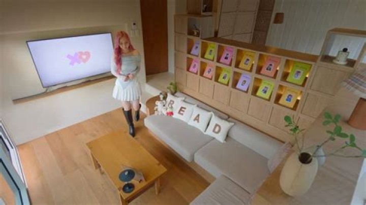 Who is Dom2k Dating Now?