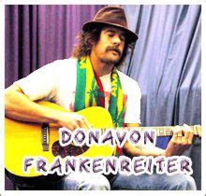 Who is Donavon Frankenreiter Dating Now