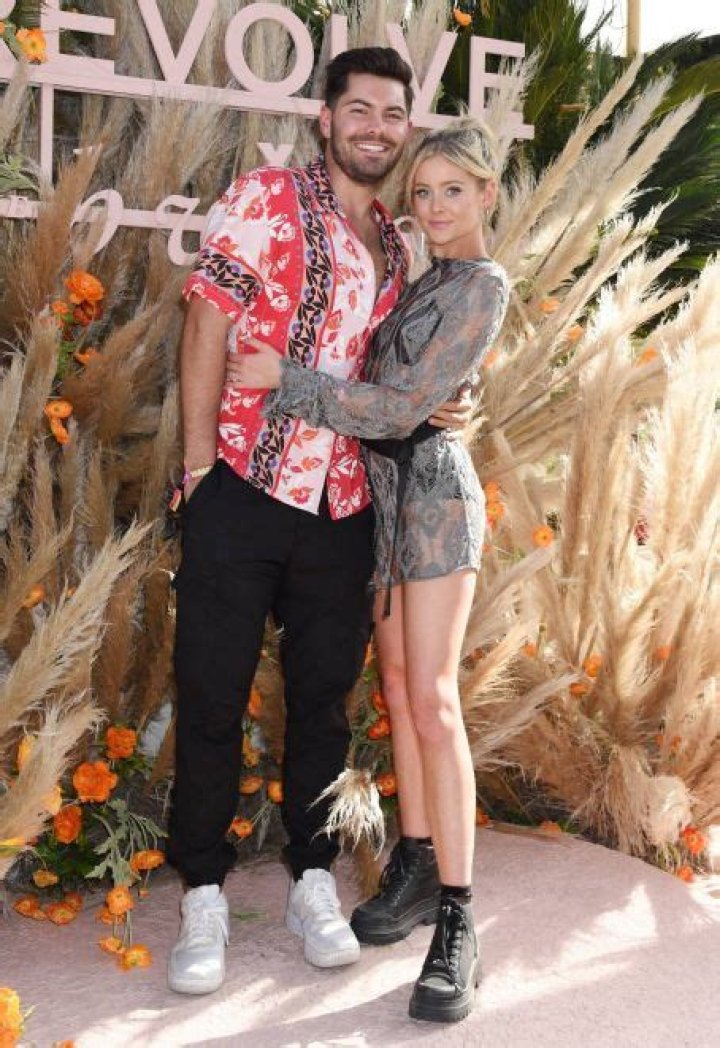 Who is Dylan Barbour Dating Now