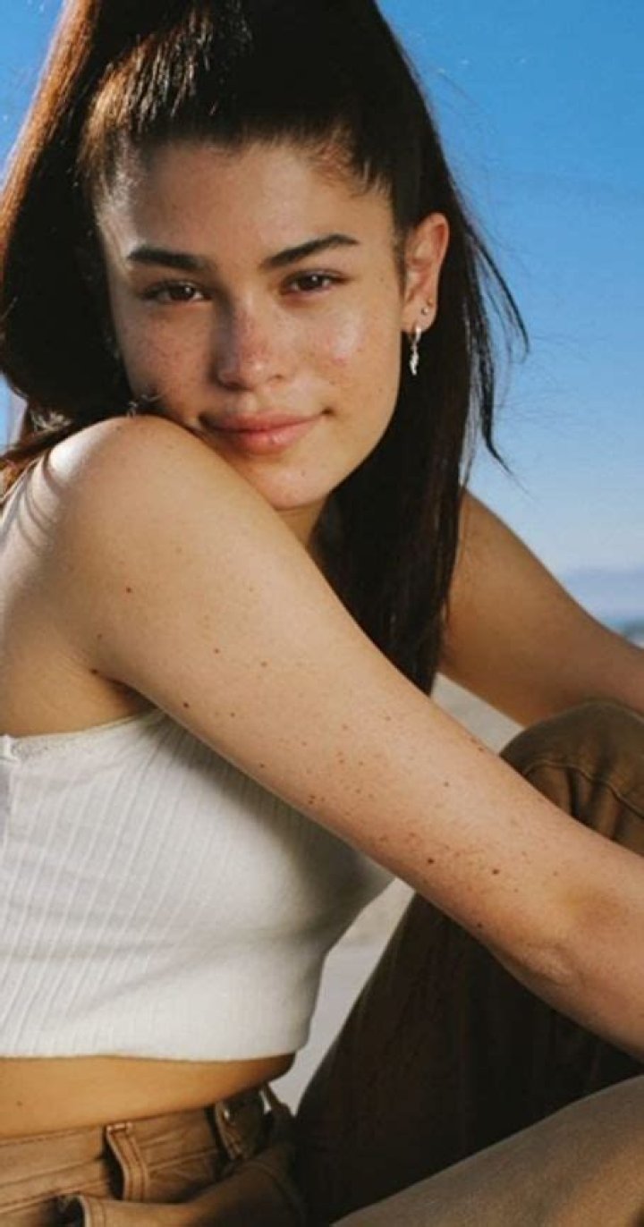 Who is Dylan Conrique Dating Now