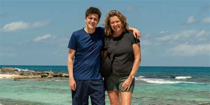 Who is Dylan Llewellyn Dating Now