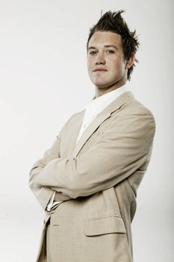 Who is Eddie Perfect Dating Now?