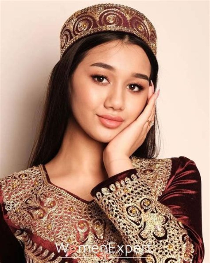 Who is Ekin Turkmen Dating Now?