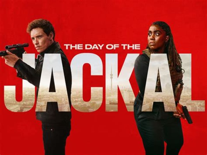 Who is El Chacal Dating Now?