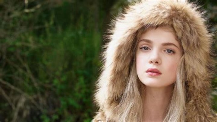 Who is Elena Kampouris Dating Now