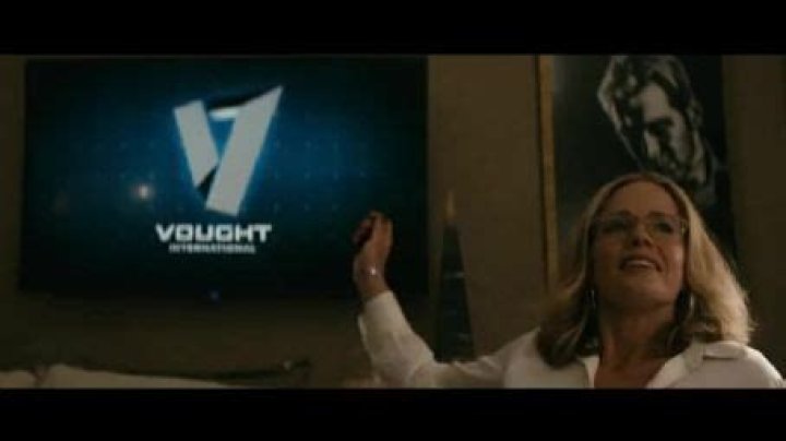 Who is Elisabeth Shue Dating Now