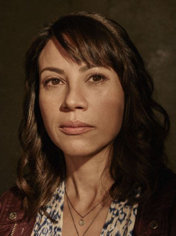 Who is Elizabeth Rodriguez Dating Now?