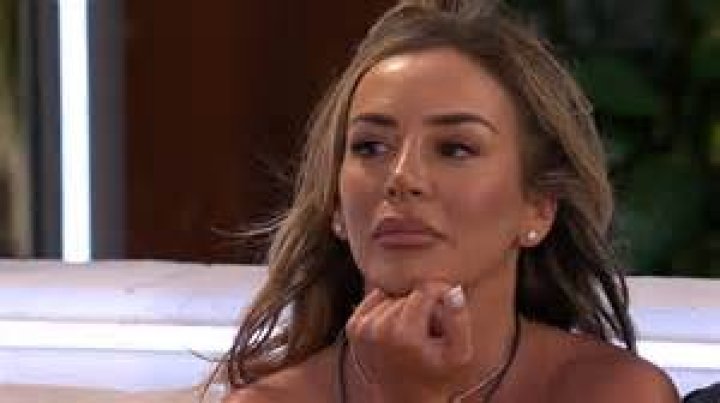 Who is Elma Pazar Dating Now?