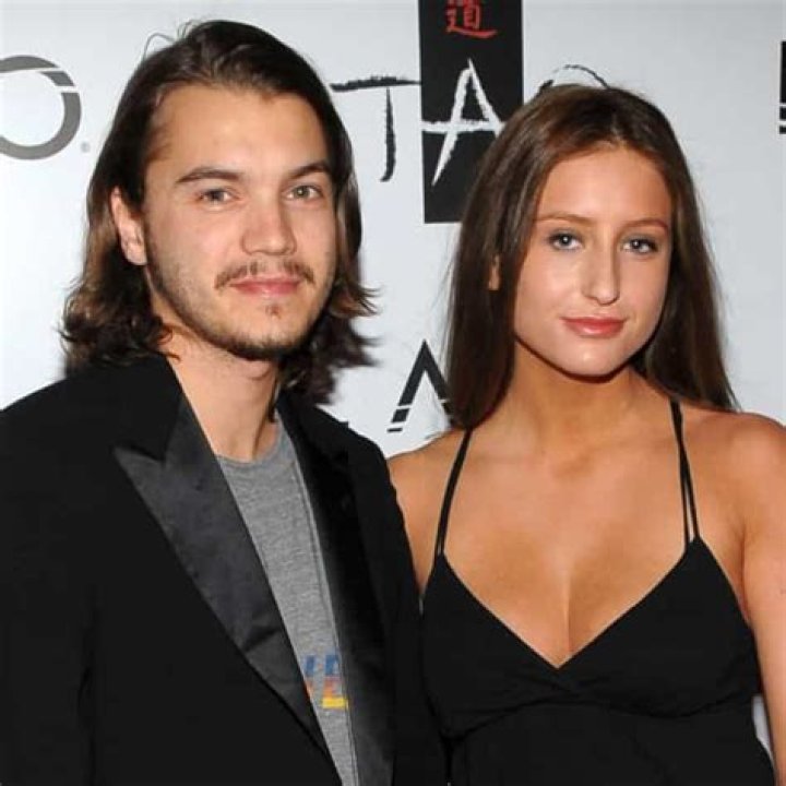 Who is Emile Hirsch Dating Now