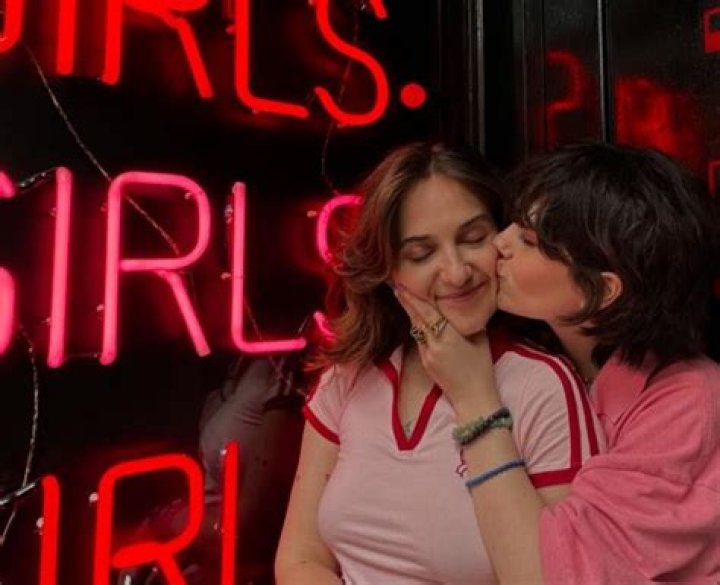 Who is Emily Carey Dating Now