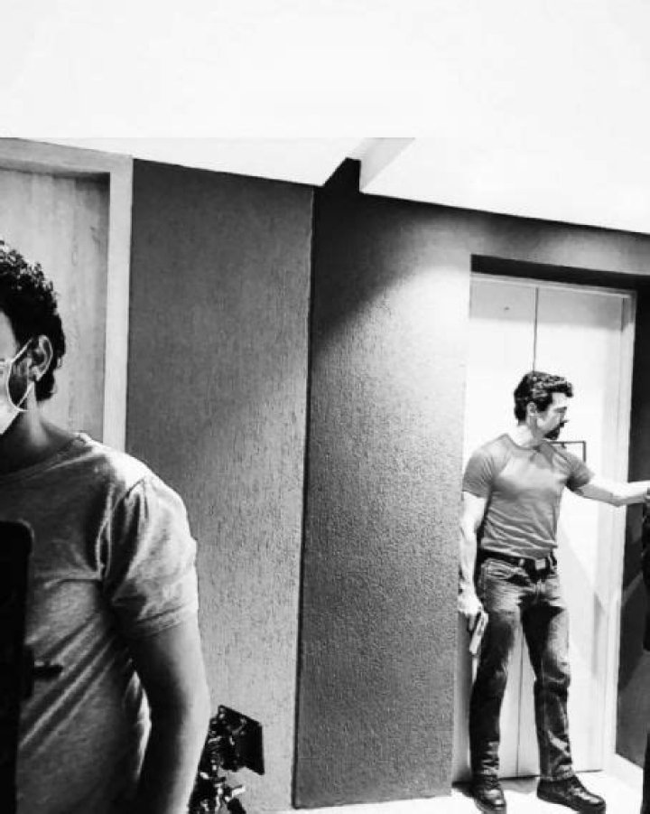 Who is Emmanuel Esparza Dating Now