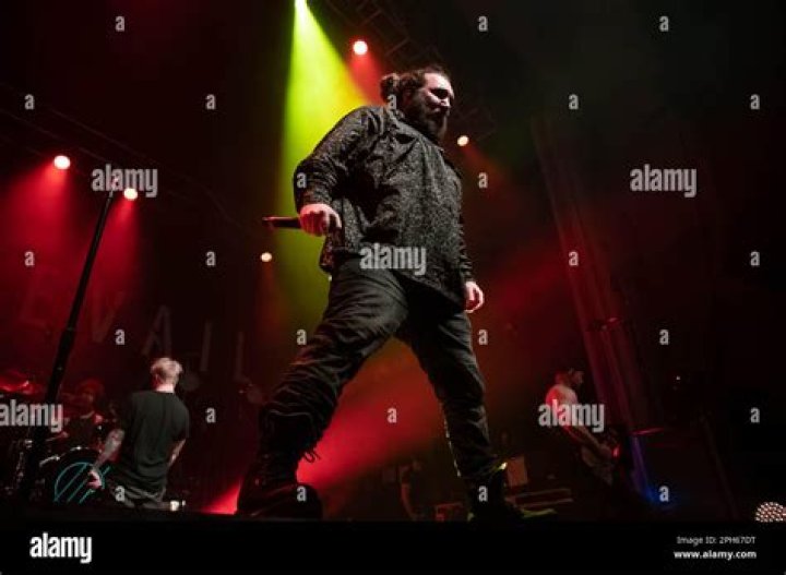 Who is Eric Vanlerberghe Dating Now