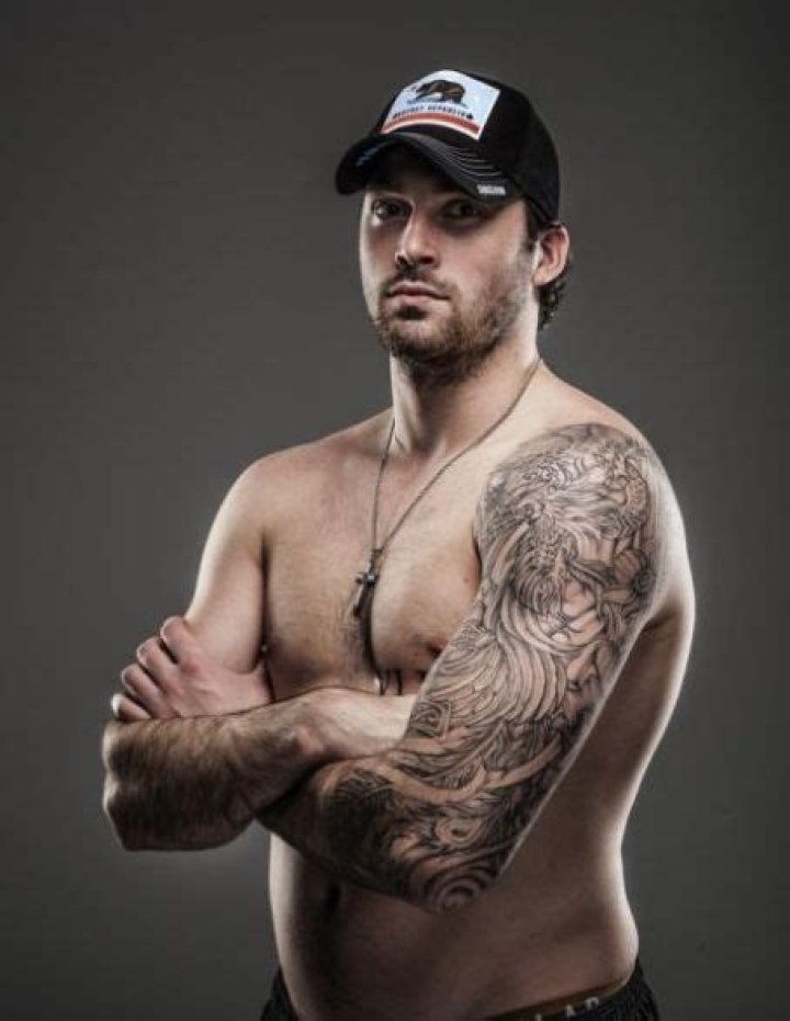 Who is Erik Gudbranson Dating Now