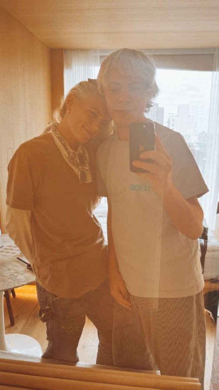 Who is Erika Linder Dating Now