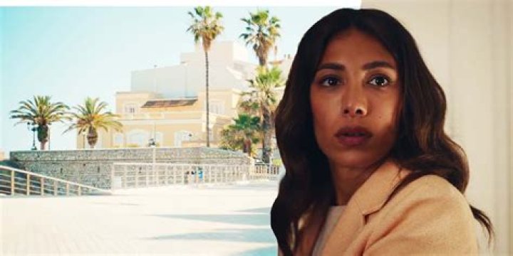 Who is Erin Lakis Dating Now