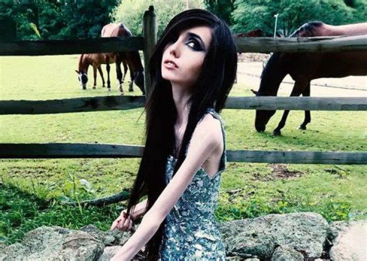 Who is Eugenia Cooney Dating Now