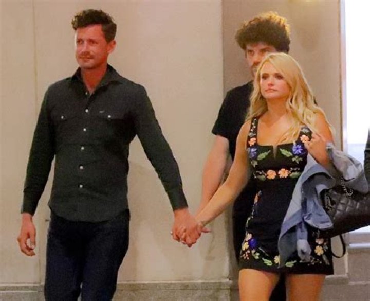 Who is Evan Felker Dating Now