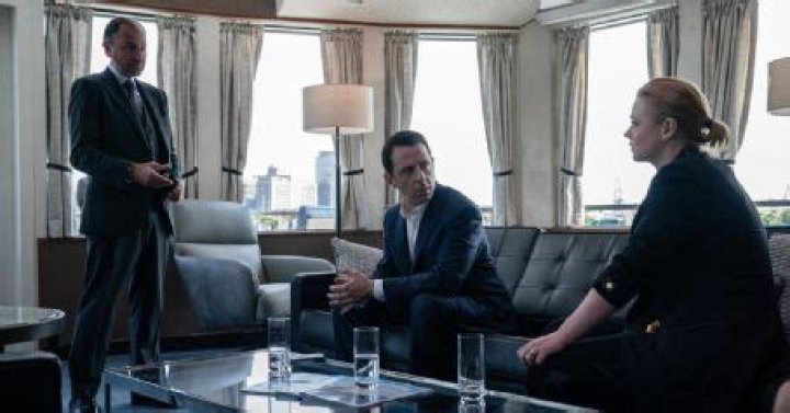 Who is Fisher Stevens Dating Now