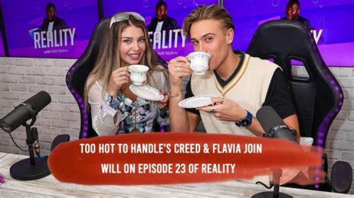 Who is Flavia Viana Dating Now?