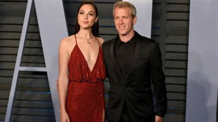 Who is Gal Gadot Dating Now?