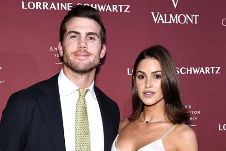 Who is Gigi Paris Dating Now?