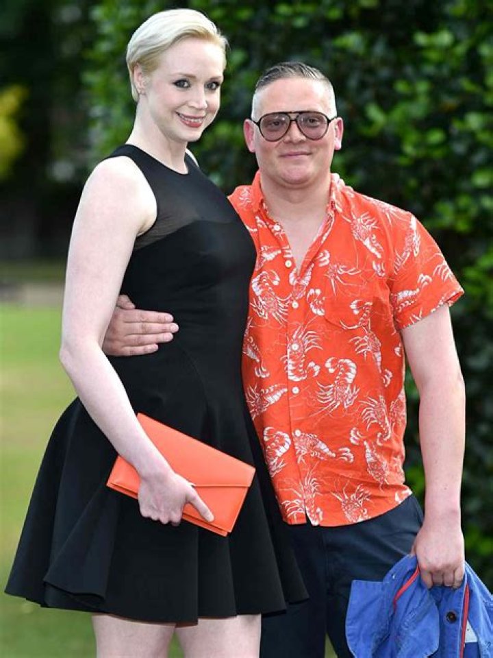 Who is Giles Deacon Dating Now