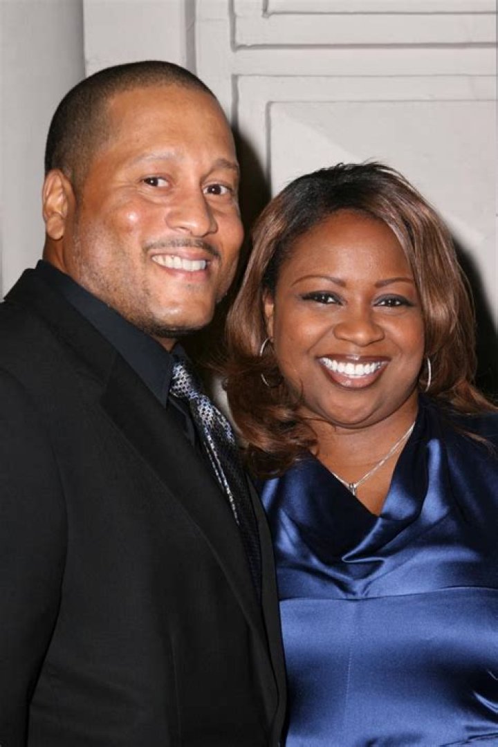 Who is Gina Neely Dating Now?