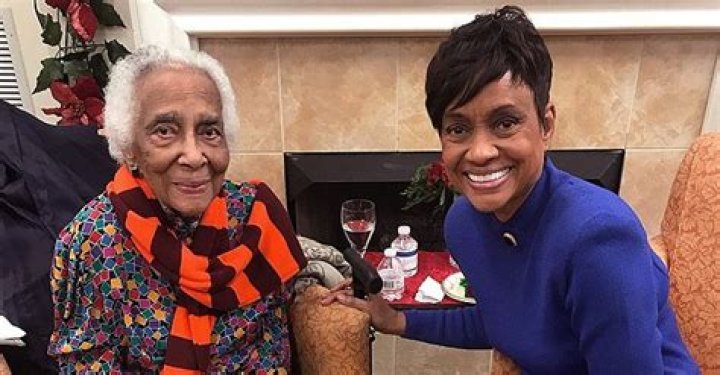 Who is Glenda Hatchett Dating Now