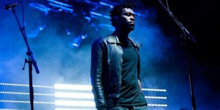 Who is Grant Marshall Dating Now?