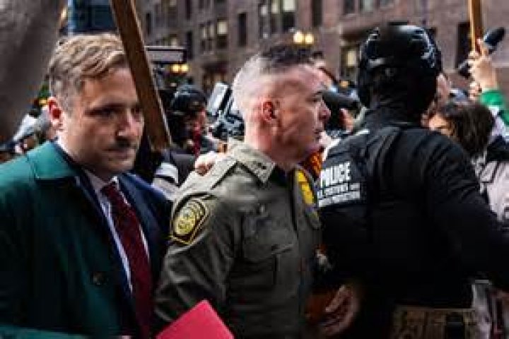 Who is Greg Davis Jr. Dating Now