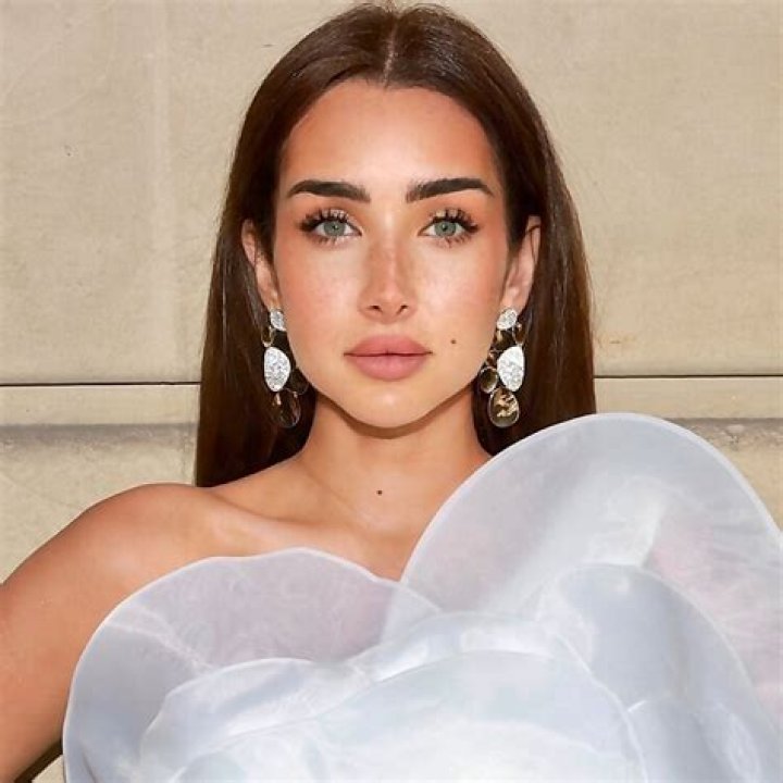 Who is Hannah El-Zahed Dating Now