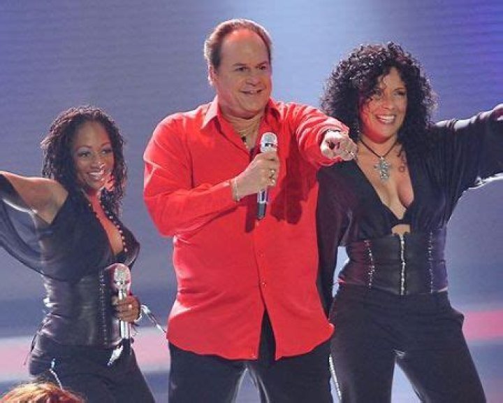 Who is Harry Wayne Casey Dating Now