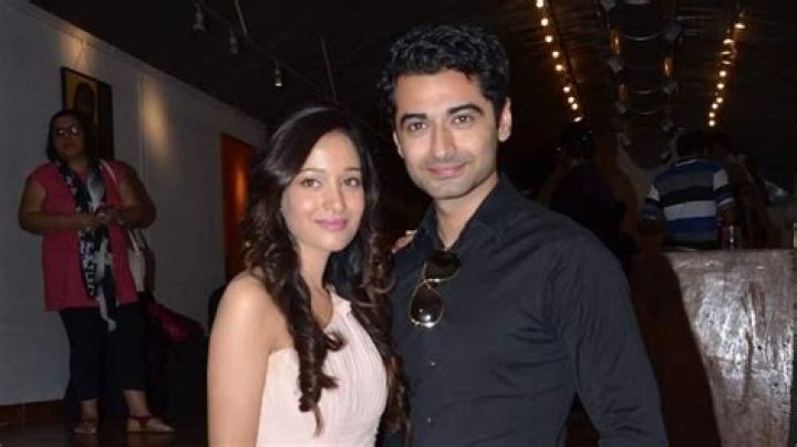 Who is Harshad Arora Dating Now?