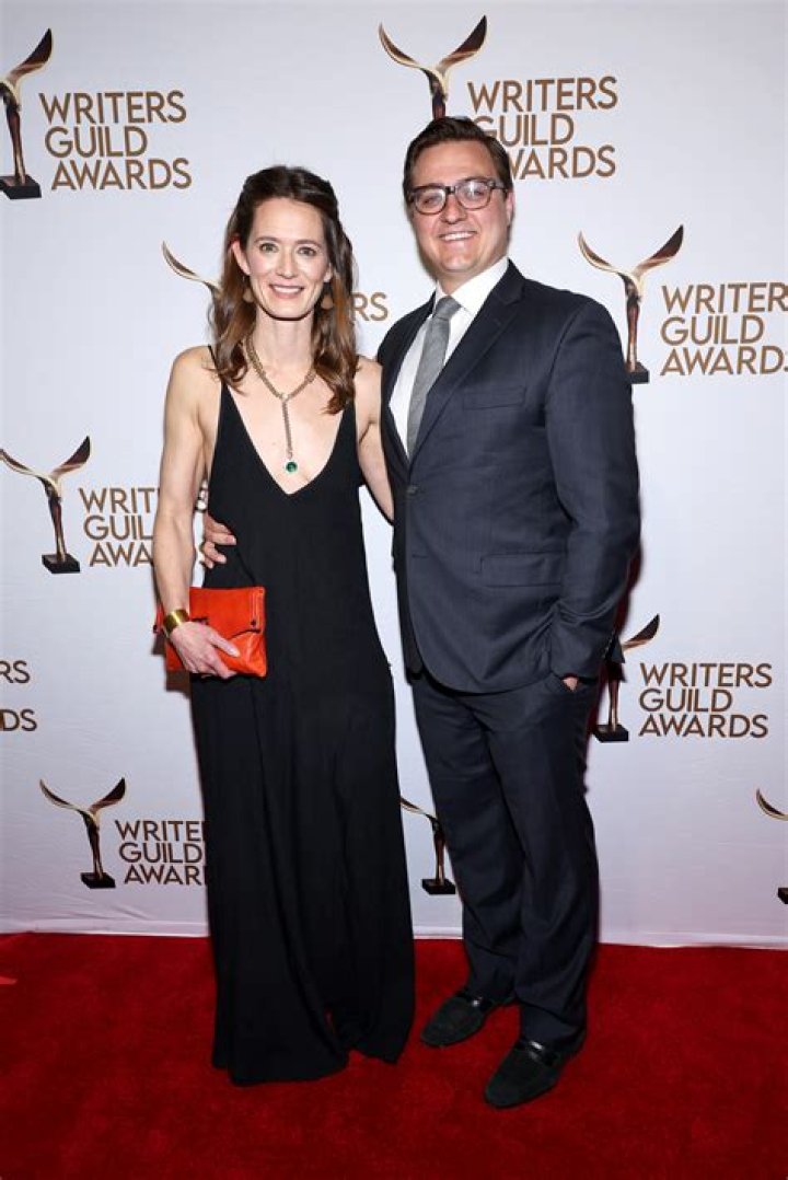 Who is Hayes Brown Dating Now