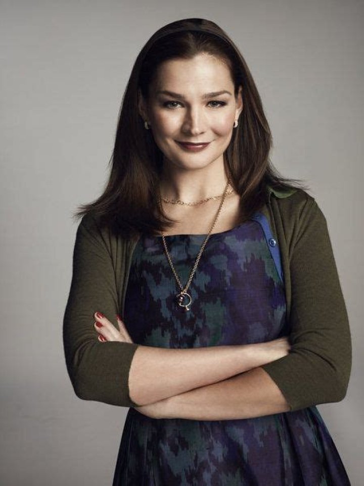 Who is Heather Burns Dating Now