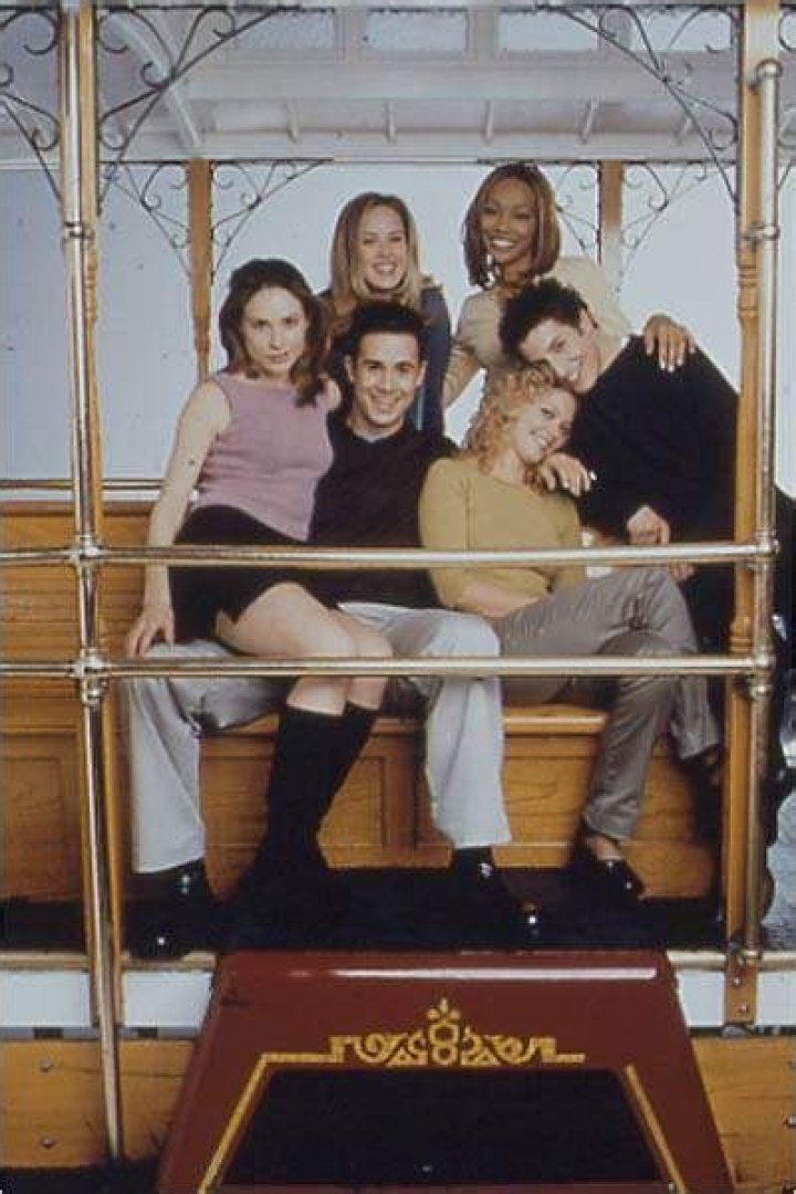 Who is Heather Donahue Dating Now?