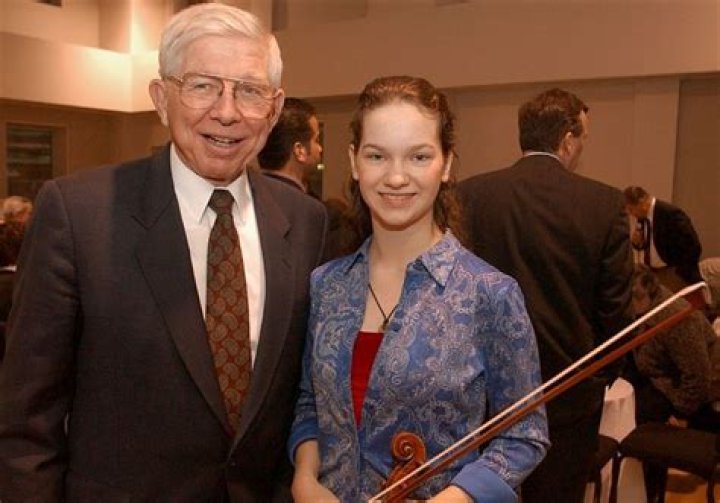 Who is Hilary Hahn Dating Now