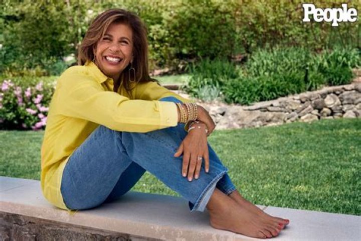 Who is Hoda Kotb Dating Now?