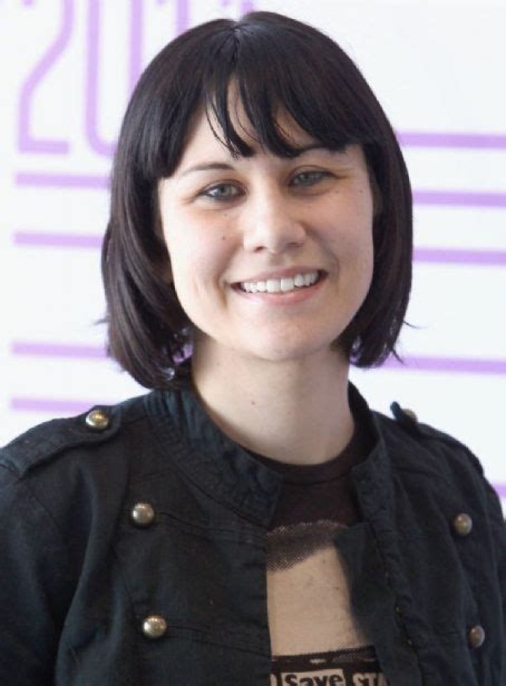 Who is Holly Conrad Dating Now?