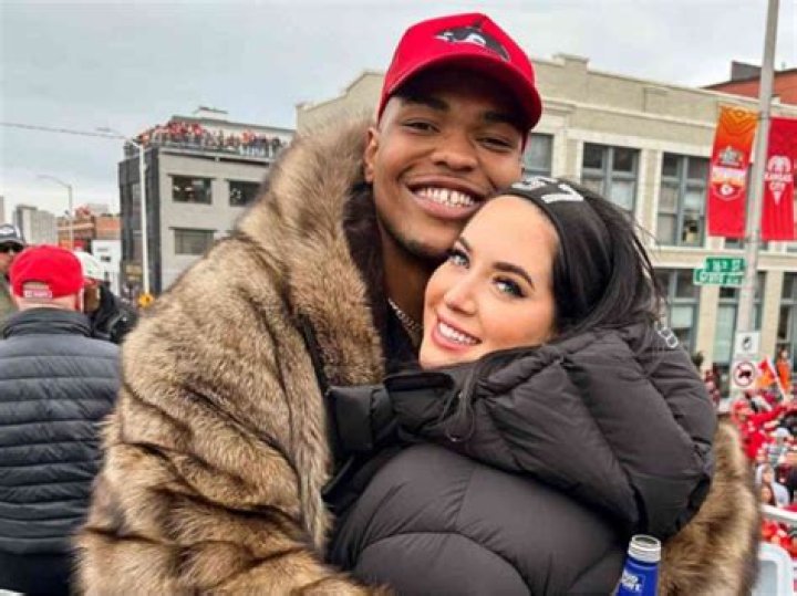 Who is Holly Luyah Dating Now