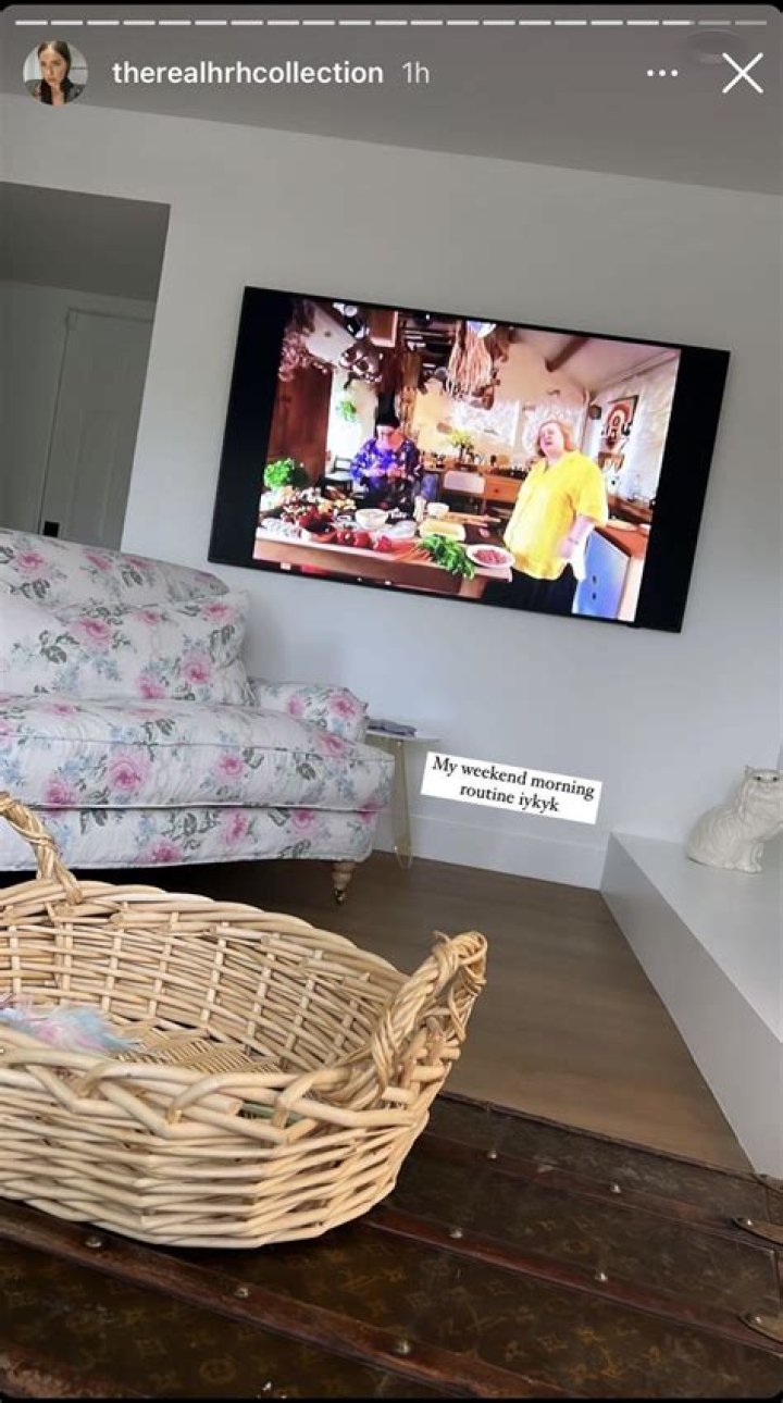 Who is HRHCollection Dating Now