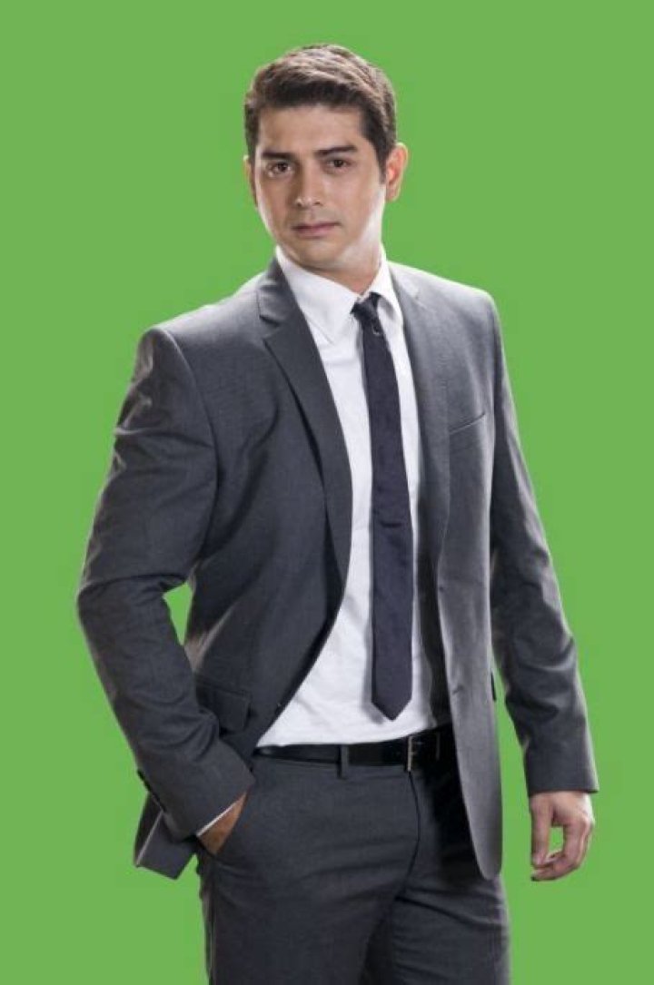 Who is Ian Veneracion Dating Now