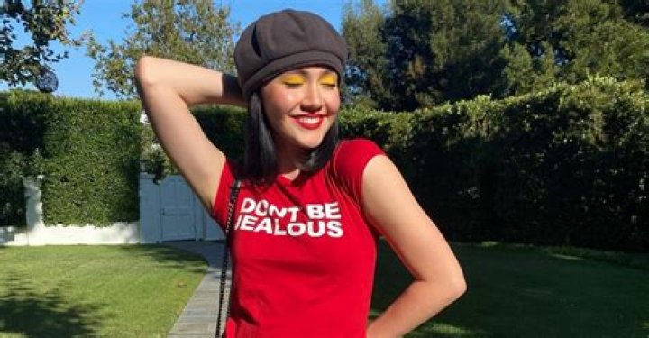 Who is Iris Apatow Dating Now