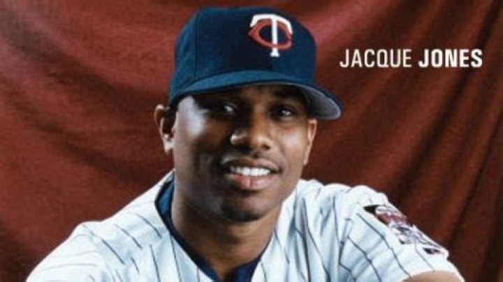 Who is Jacque Jones Dating Now?