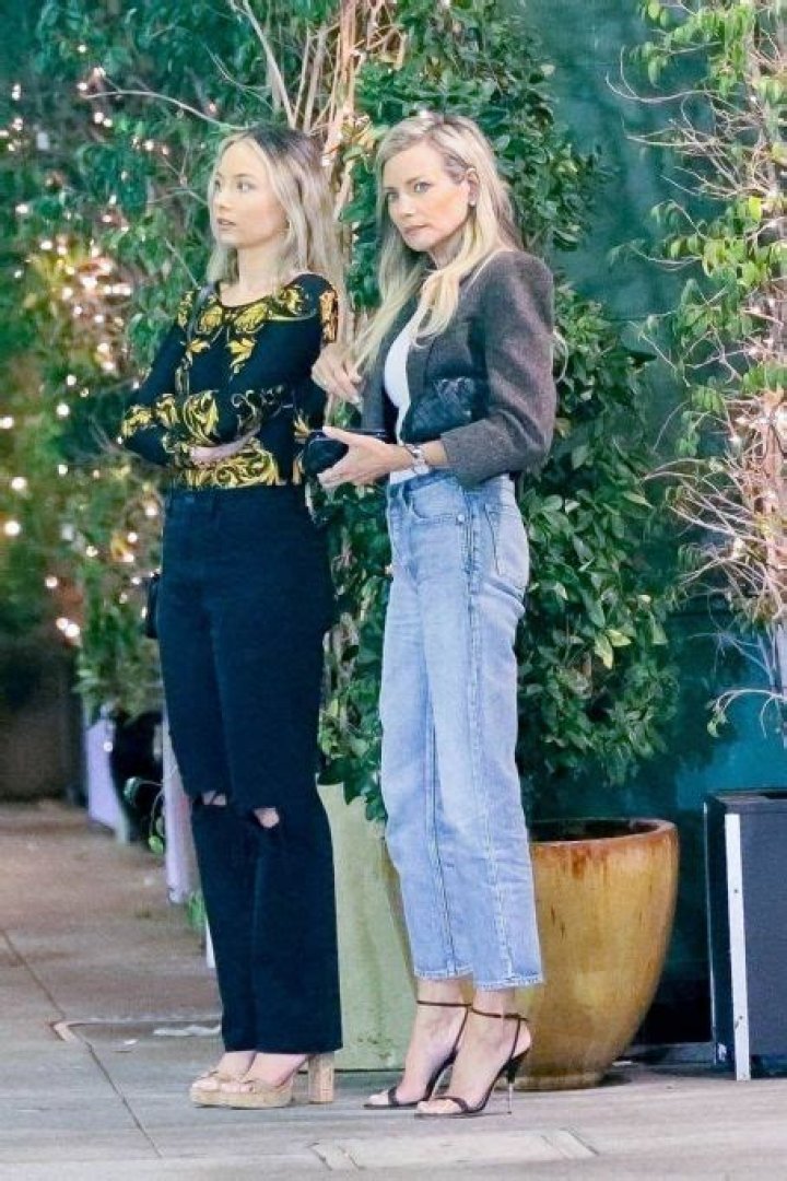 Who is Jaime Pressly Dating Now