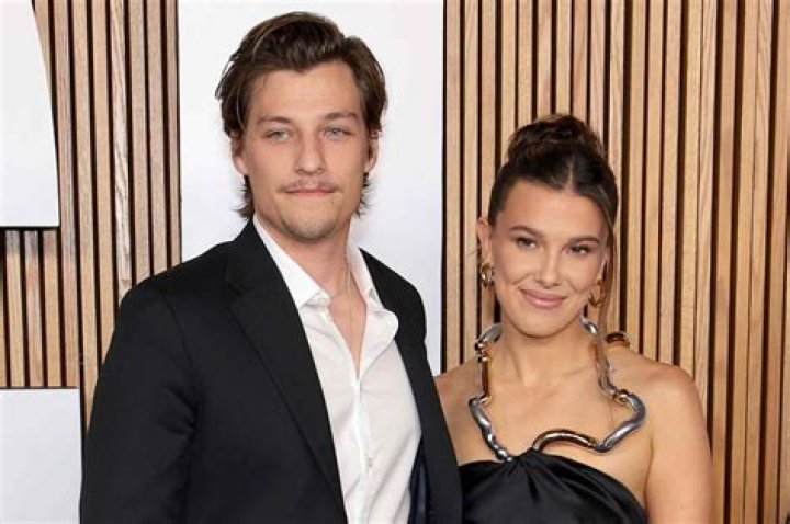 Who is Jake Moritt Dating Now?