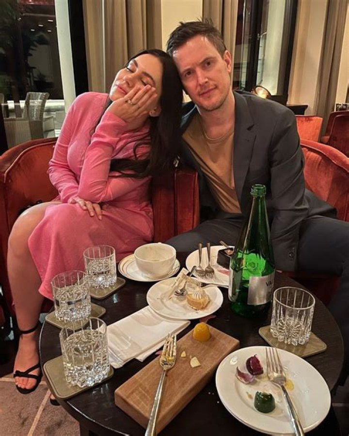 Who is James Tindale Dating Now?