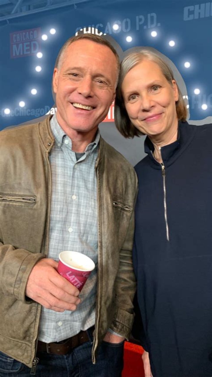 Who is Jason Beghe Dating Now