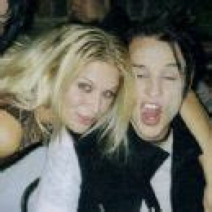 Who is Jay Gordon Dating Now