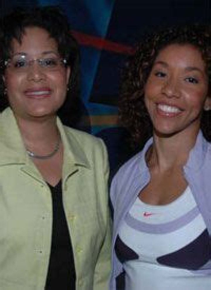 Who is Jeanette Jenkins Dating Now